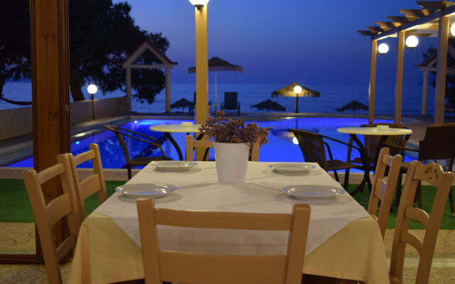 Mesogios Beach Hotel