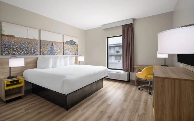 Days Inn by Wyndham Anderson