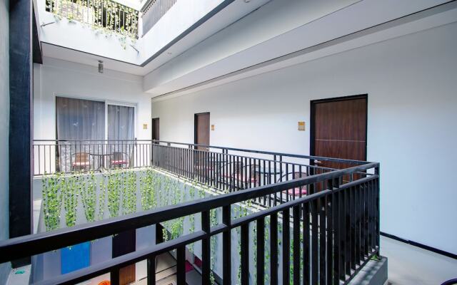 OYO 1057 Premier Guest House