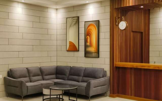 Zoom Hotel