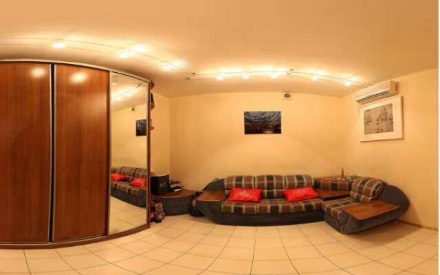 Stop House Хостел