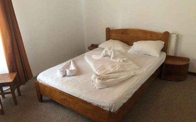 Complex Turistic Alpina Blazna Sant