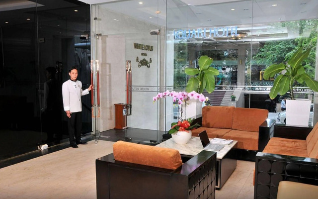 White Lotus Hotel Saigon