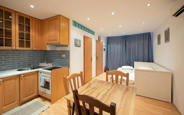 Apartment Bivalvia