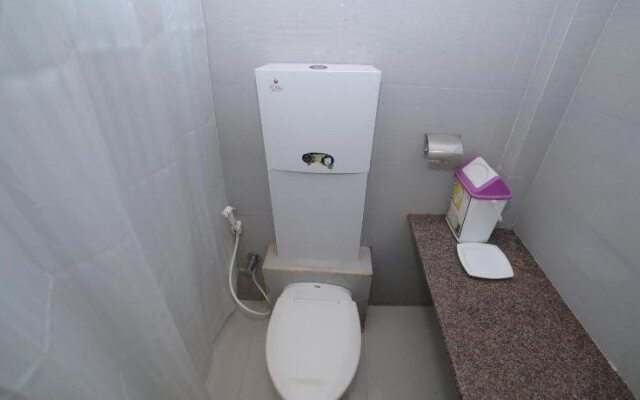 Hotel Kamat Plus