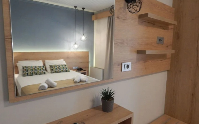 Blue Sky Hotel