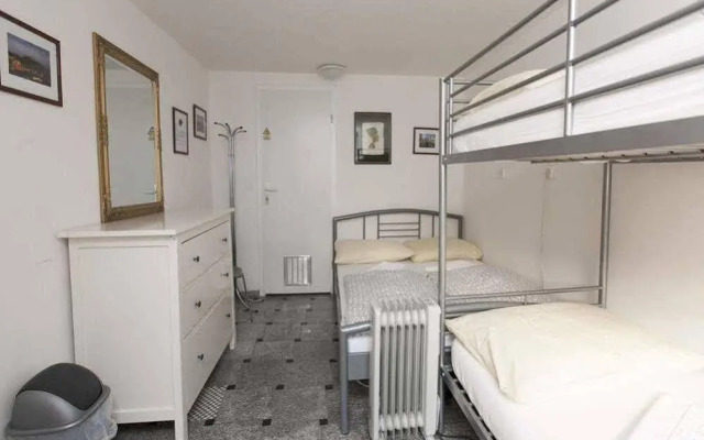 Hostel 24 Center
