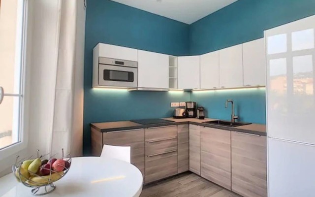 Beautiful Apart in Private Building, Cannes Center