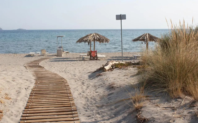 Evgatis Beach Luxury Apts