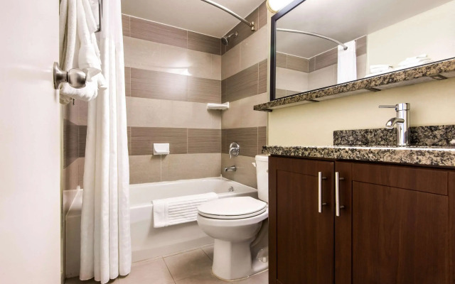 Comfort Inn Airport West
