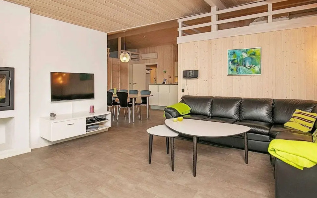 Vibrant Holiday Home in Jutland near Sea