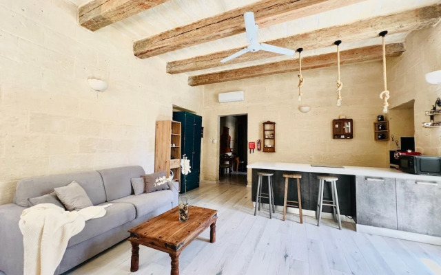 Central LOFT-Grand Master Palace