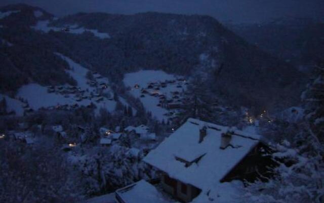 Chambres d'Hôtes - B&B "La Trace" - La Clusaz