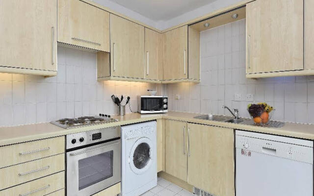 Waterside Níké Apartments