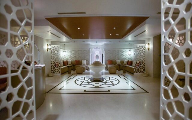 Crowne Plaza Chennai Adyar Park