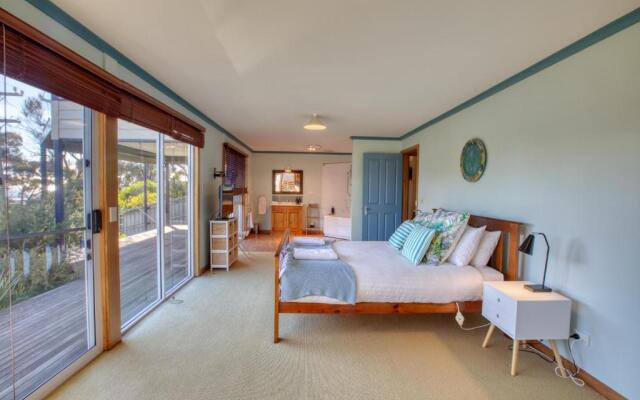 Beach Side Bay Of Fires