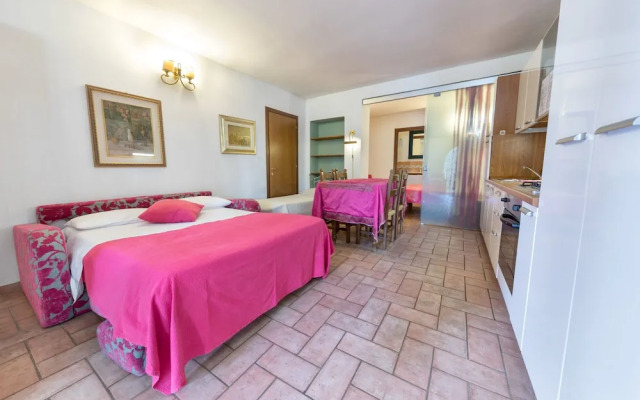 Residence Gardasee Apartments with Lake View
