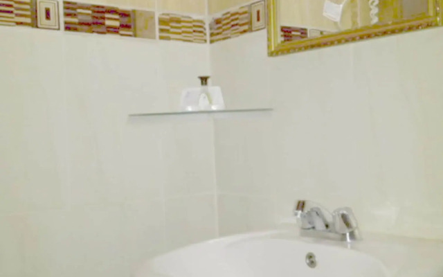 Hotel Bahia Suites