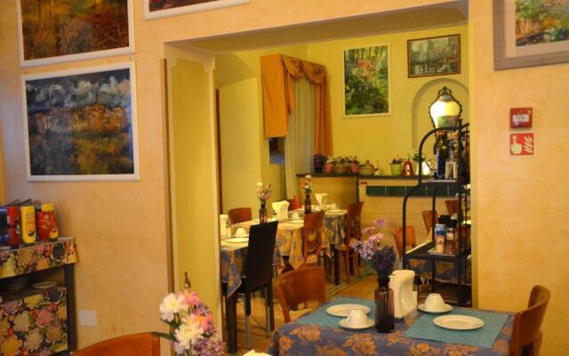 Hotel Mia Cara