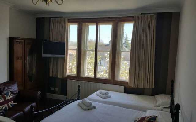 Syston Guest House