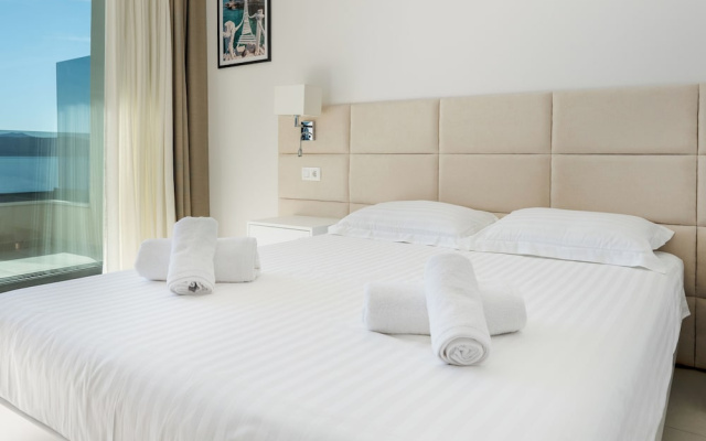 Wind Rose apartments-beachfront