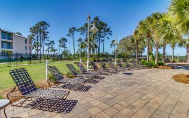 Reflections At Bay Point 212