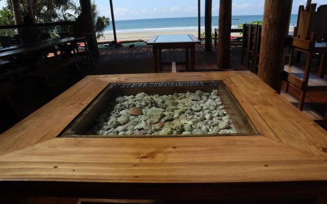 Adventure Paradise Hotel