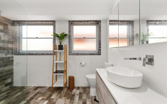 Sandy Point Road 114 Corlette