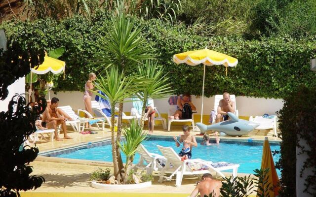 Apartamentos Turisticos Ourasol
