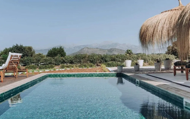 Lavish Villa With Private Pool