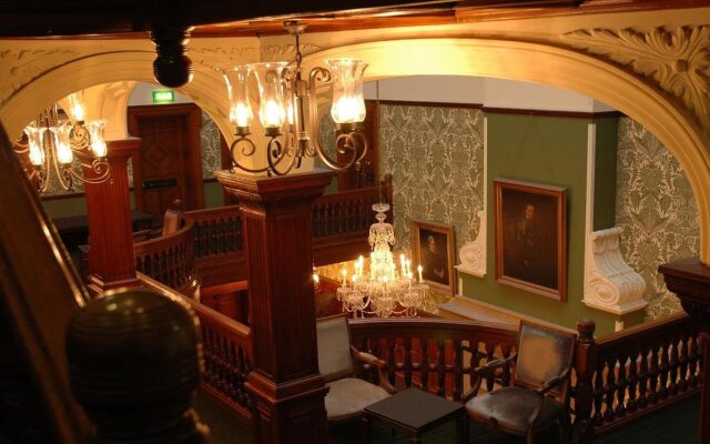 hotelImage