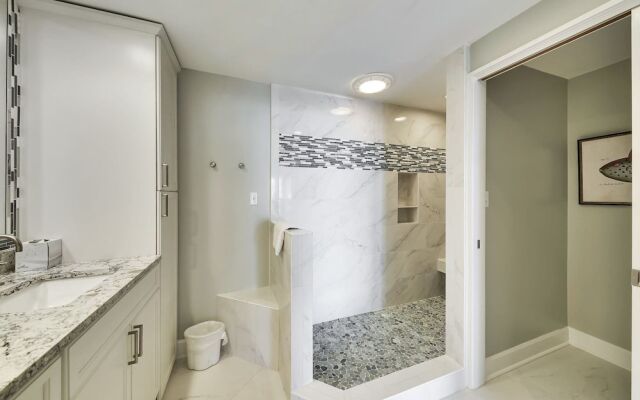 Hampton Place 6308