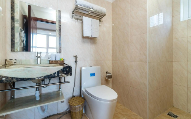 Nhat Minh Hotel and Apartment