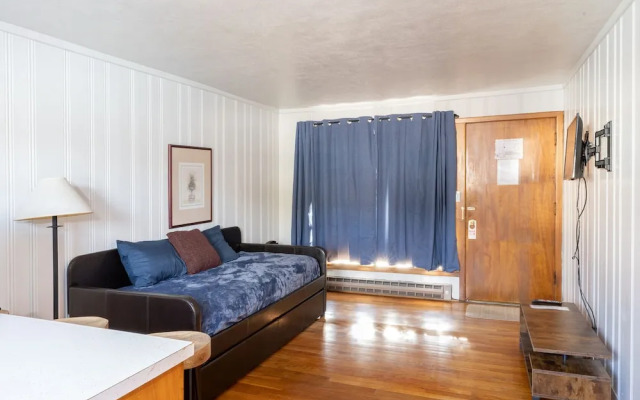 Siesta Motel