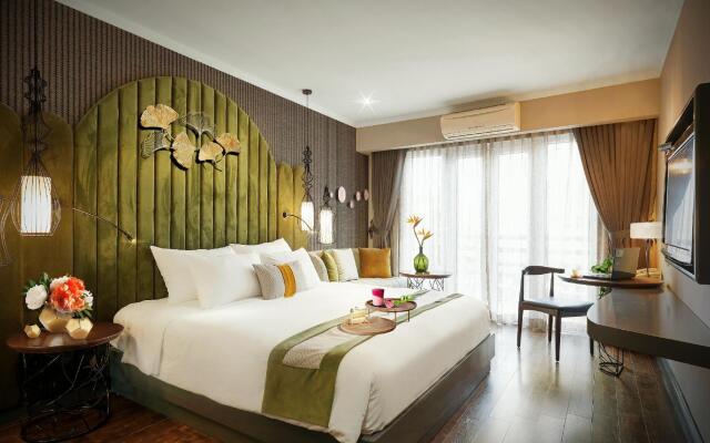 Hanoi Center Silk Hotel & Travel