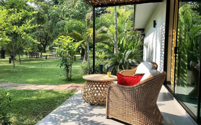 ZiZ Boutique House