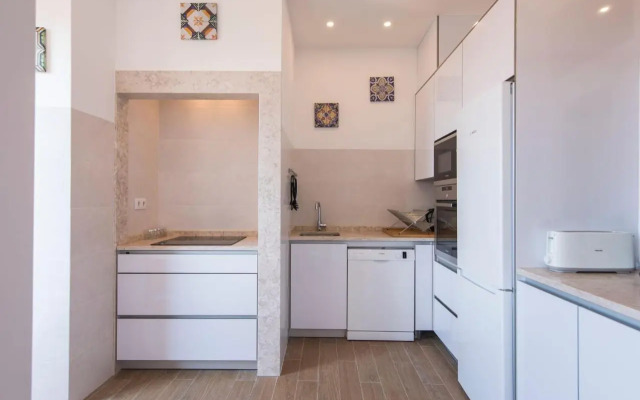 LovelyStay - Comfortable apartment with river views