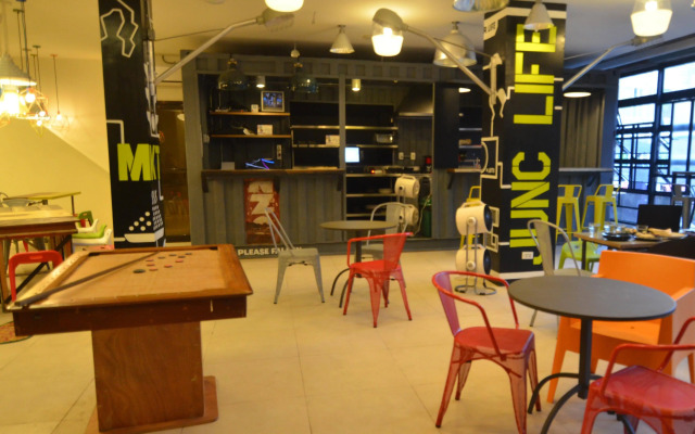 Spot On Junction Hostel