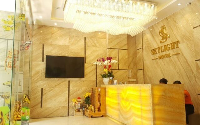 Skylight Hotel