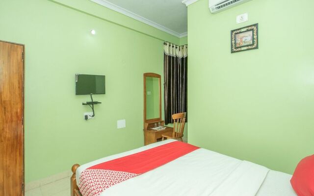 OYO 12024 Sree Nandanam Residency