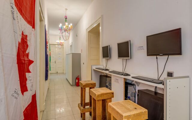 Hostel Colors of Adriatic - Youth Only