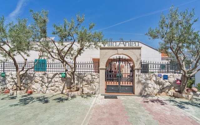 Villa Antea Apartments