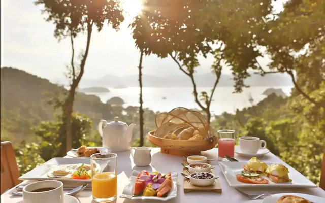 Ambong Pool Villas - Private Pool