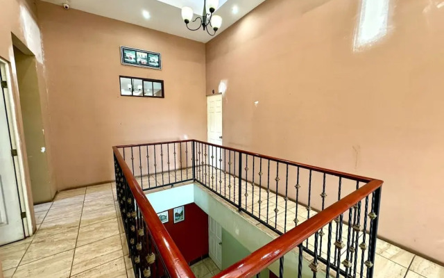 Villalobos Hotel