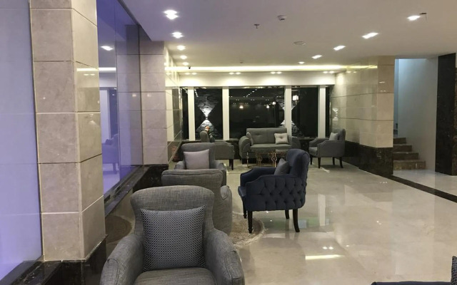 Remaz Hotel