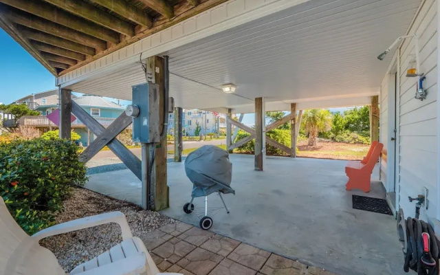 The Channel Marker by Topsail Realty