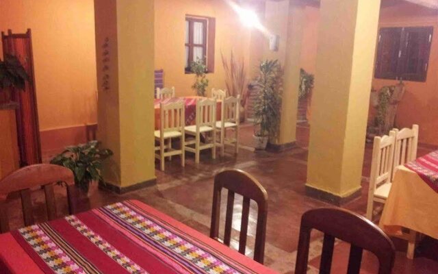 La Casona Amarilla