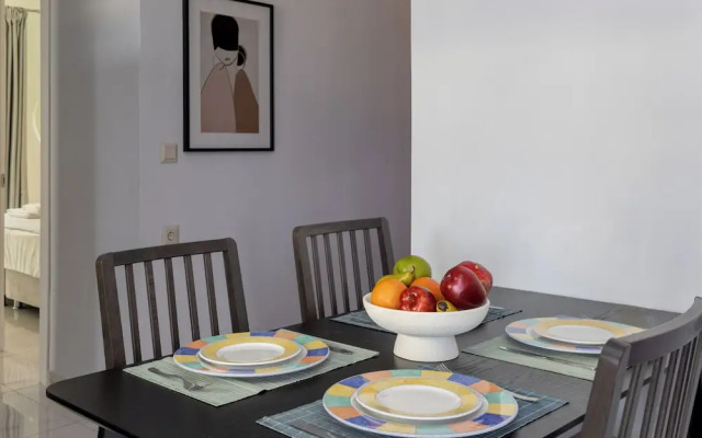 Boutique Seaview Apt near City Center