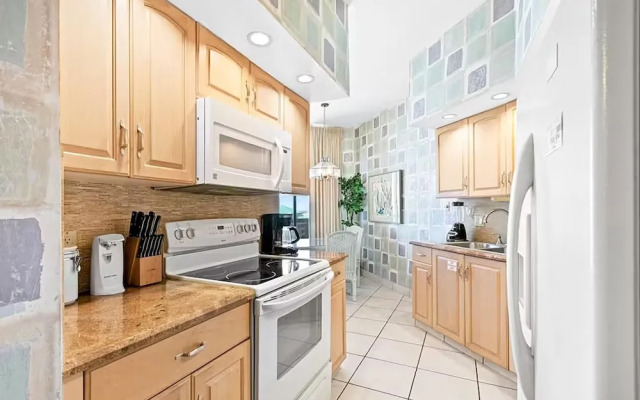 Surfside Resort #1508