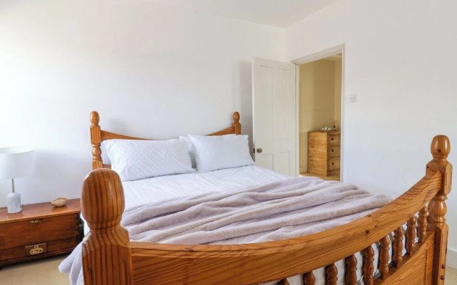 Charmouth Lodge